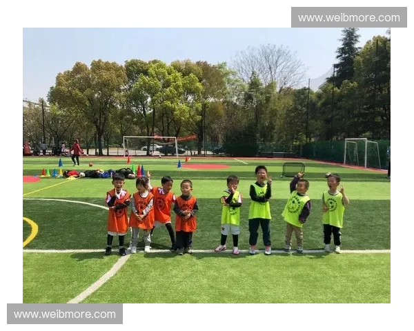 围绕幼儿园足球联赛促进孩子全面发展的实践探索路径与策略研究